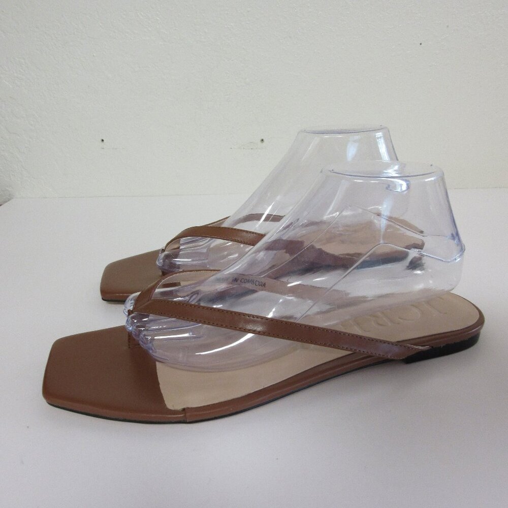 J. CREW Tan Leather Thong 10 1/2 Flat Sandal NWOT